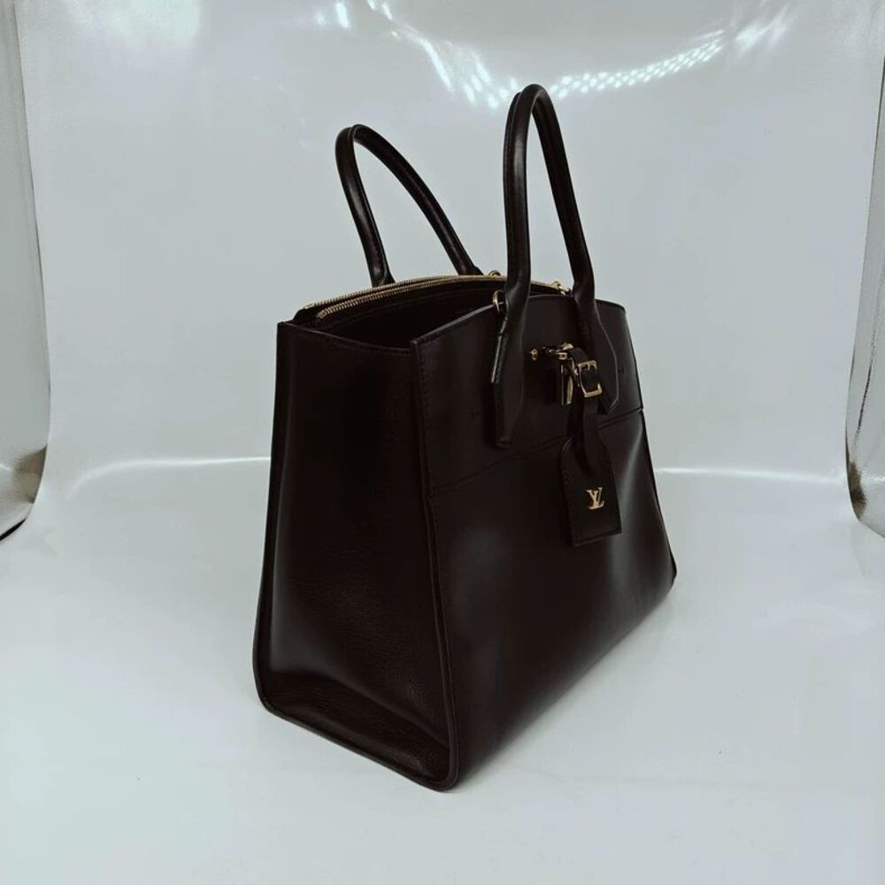 Louis Vuitton Women Pre-Loved Bag Very Good Condition - Picture 5 of 9